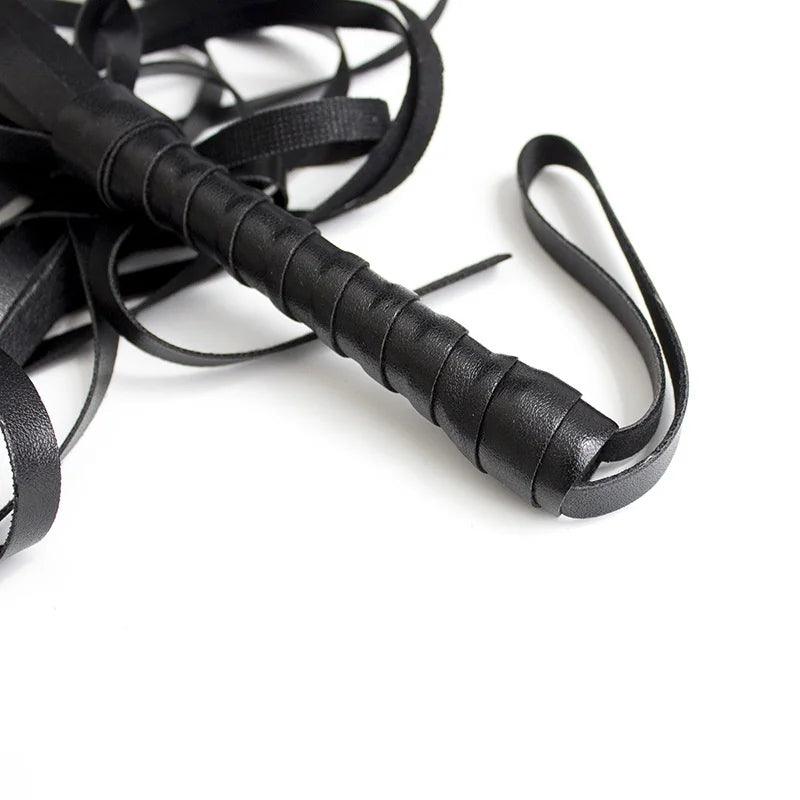 Erotic Accessories BDSM Bondage Slave Whip Flogger Spanking