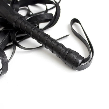 Erotic Accessories BDSM Bondage Slave Whip Flogger Spanking